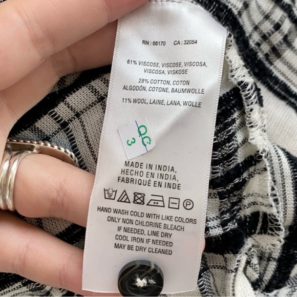 Anthro plaid button down flannel tunic - Picture 8 of 9